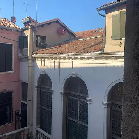 San Polo Corner Porzione Piano Nobile Lejlighed
