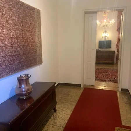 San Polo Corner Porzione Piano Nobile Lejlighed *